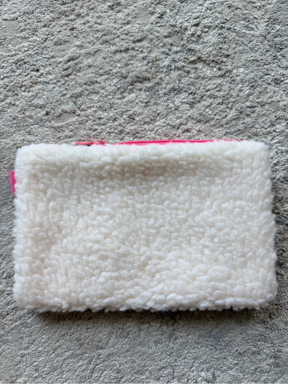 Illiyoon x Bellygom Fluffy Sherpa Makeup Cosmetic Pouch Bag NWOT